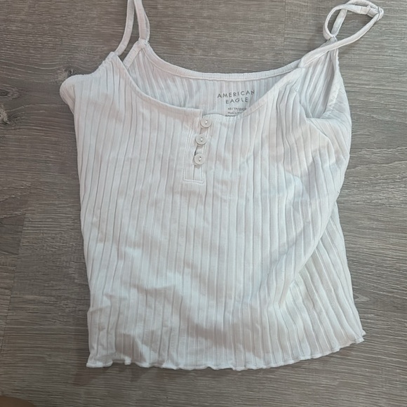 American Eagle XS croptop/cami bundle of 2 - Picture 2 of 7